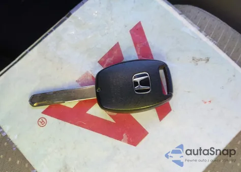 2012 Honda Civic Hybrid z USA, uszkodzony, nr VIN JHMFB4F22CS002926